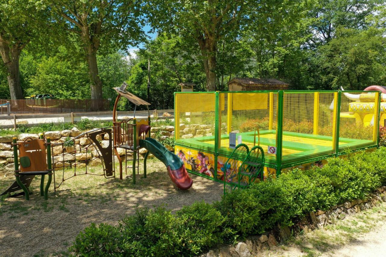 Camping Le Colorado Rustrel Exteriér fotografie