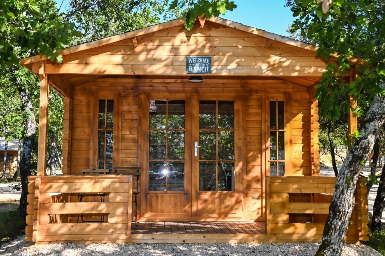 Camping Le Colorado Rustrel Exteriér fotografie