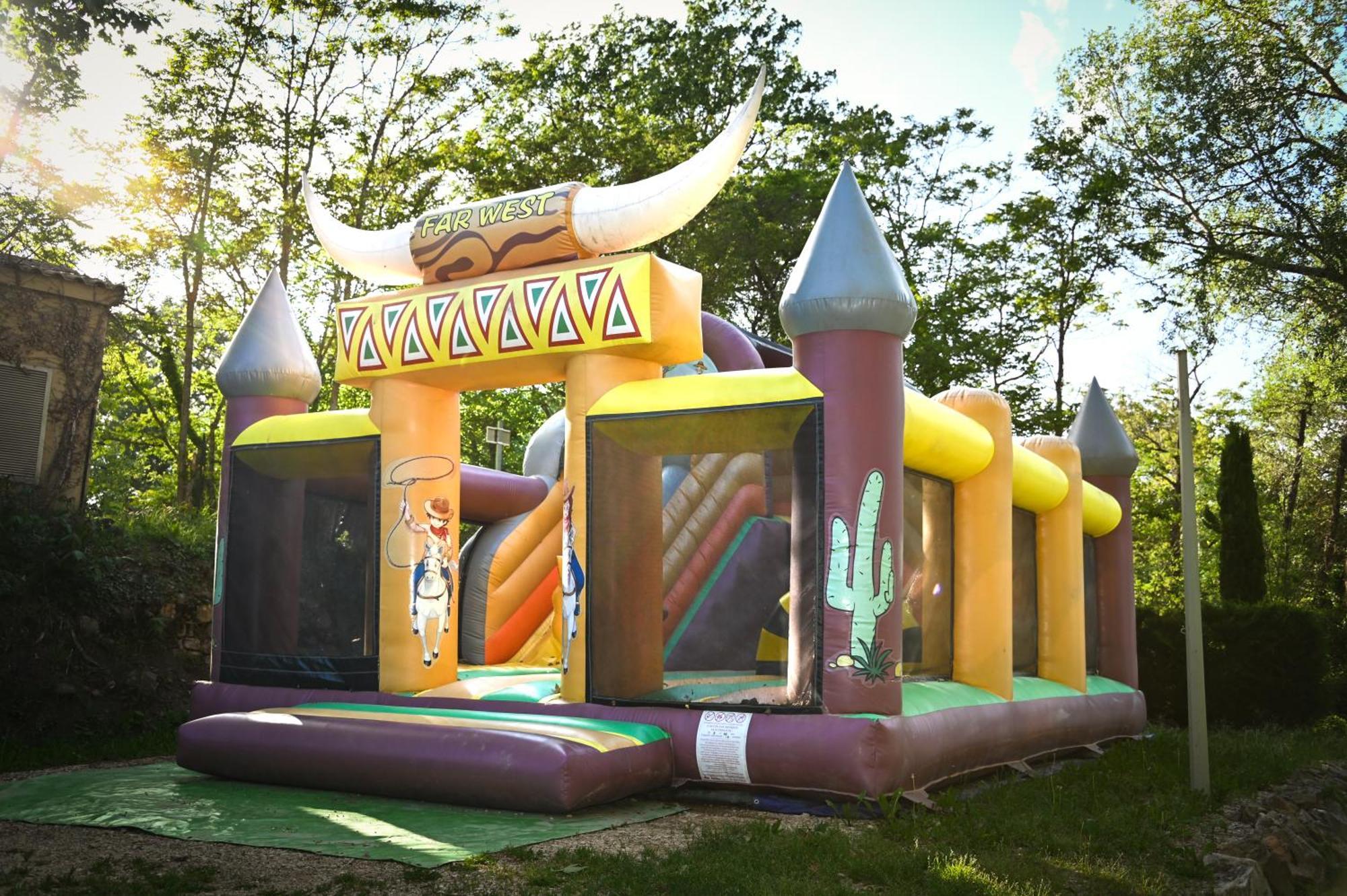Camping Le Colorado Rustrel Exteriér fotografie