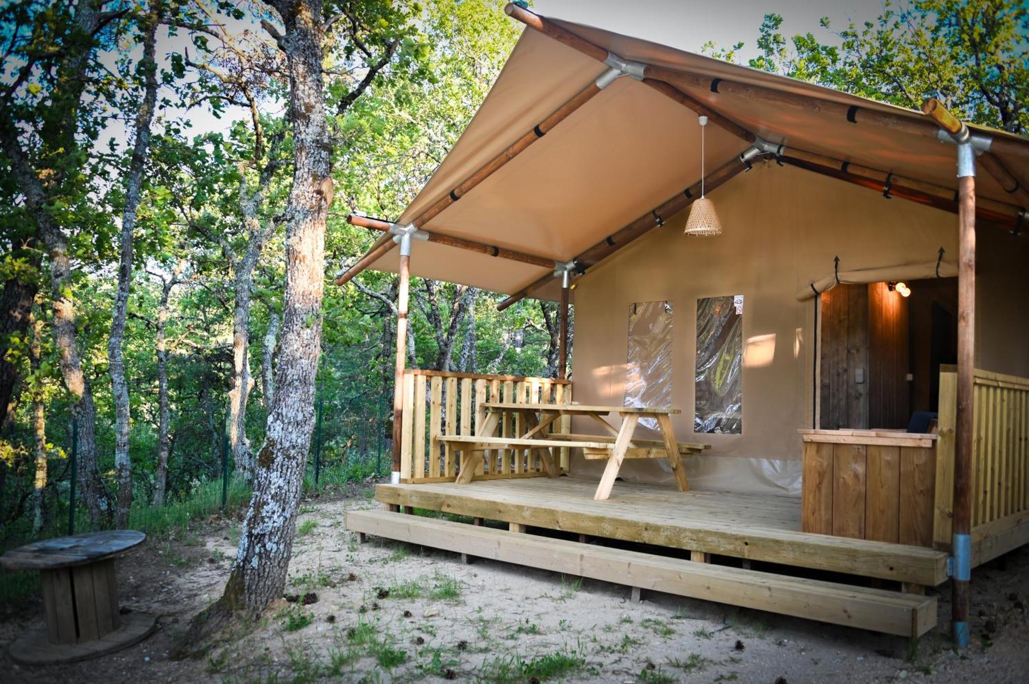 Camping Le Colorado Rustrel Exteriér fotografie